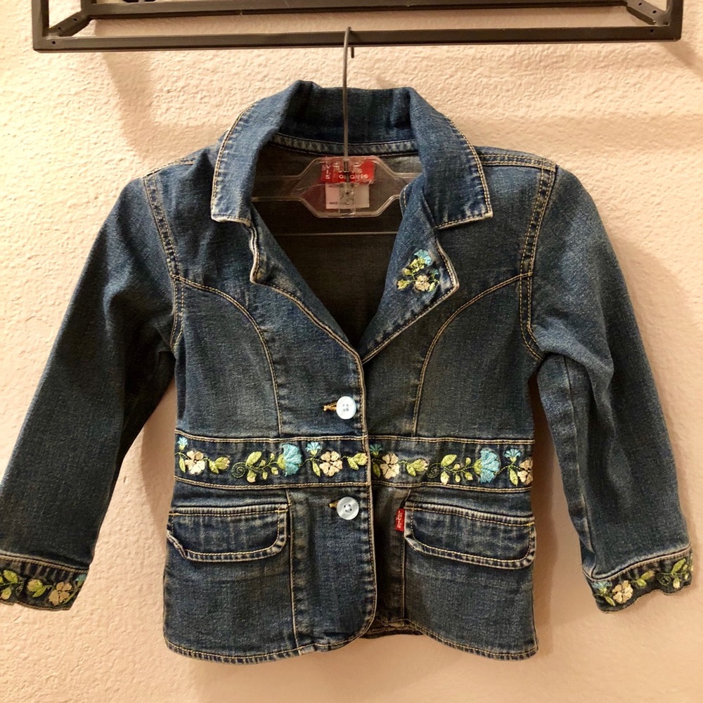Levi’s Jeans Girls Embroidered Jacket.